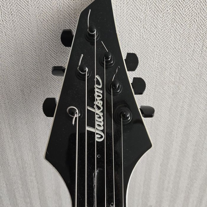 Электрогитара les paul