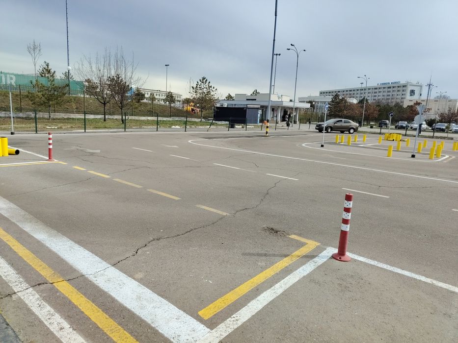 Подготовка к экзамену в ГАИ на автодроме