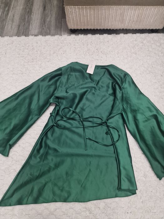 Bluza din satin verde smarald