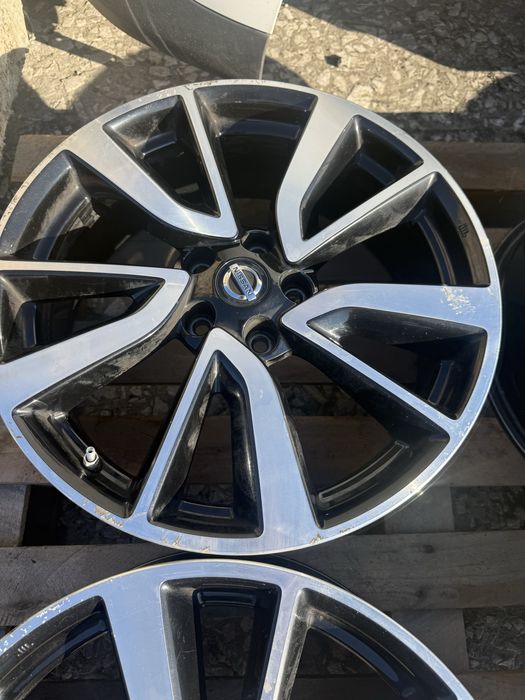 Джанти Renault Dacia Nissan 7Jx19'' ET40 5x114.3  4ES3B ном 307