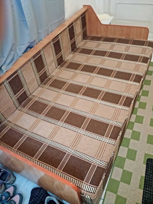 Donez pat cu saltea de latime 90 cm