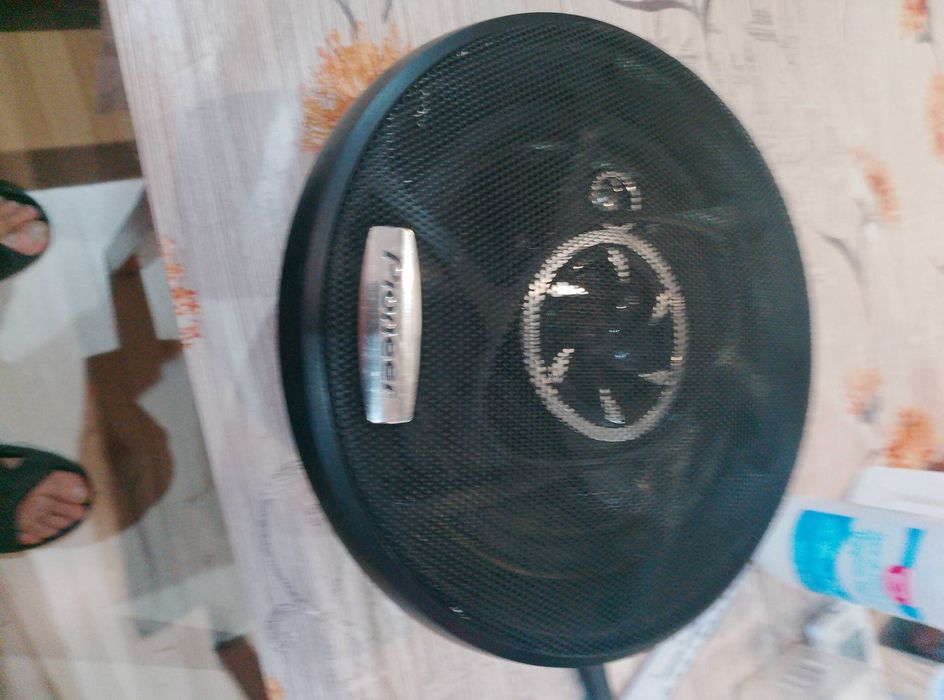 Авто тонколони Pioneer