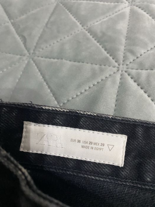 Blugi zara flared