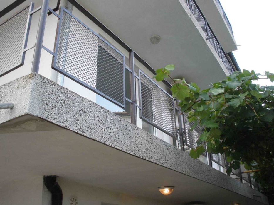 Жилищна сграда в Карнобат,обл.Бургас