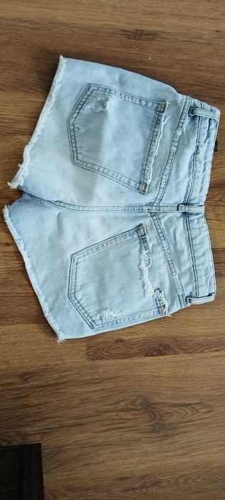 Дънкови къси пантлони