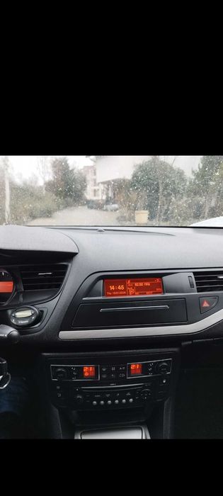 Citroen C5 2010 1.6 HDi 110 kc DEVASTO перфектно състояние