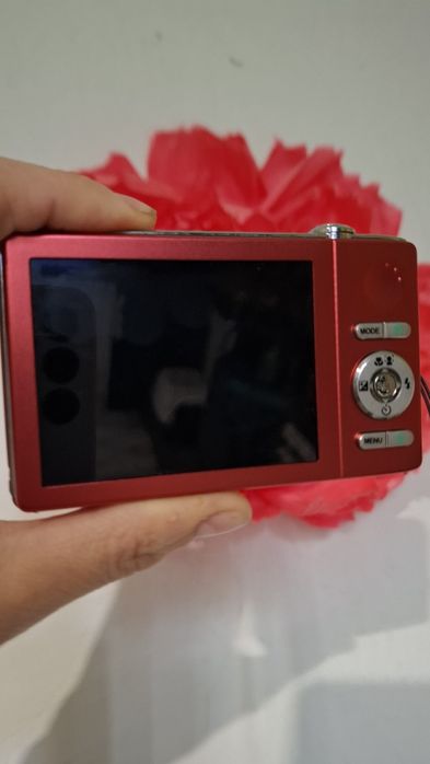 Sanyo T1496 Компактет дигитален фотоапара