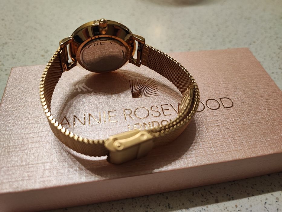 Vând ceas Annie Rosewood London