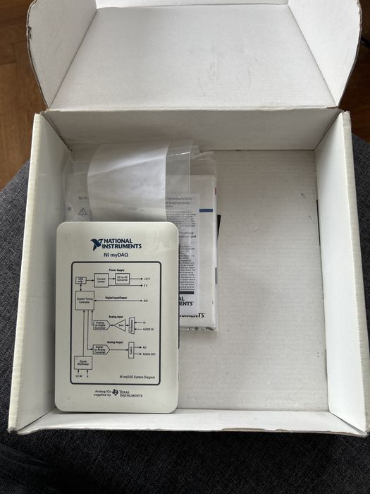 NI myDaq развойна цифрова система