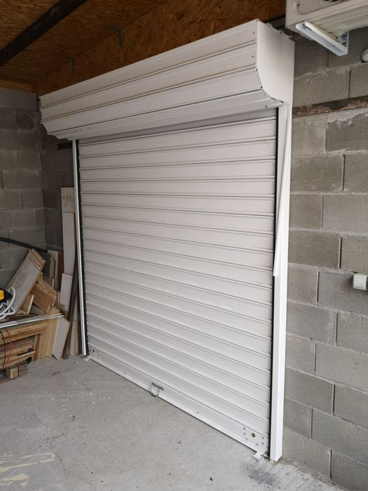 Под наем мини складове в промишлен обект, 13 км до Сл. Бряг