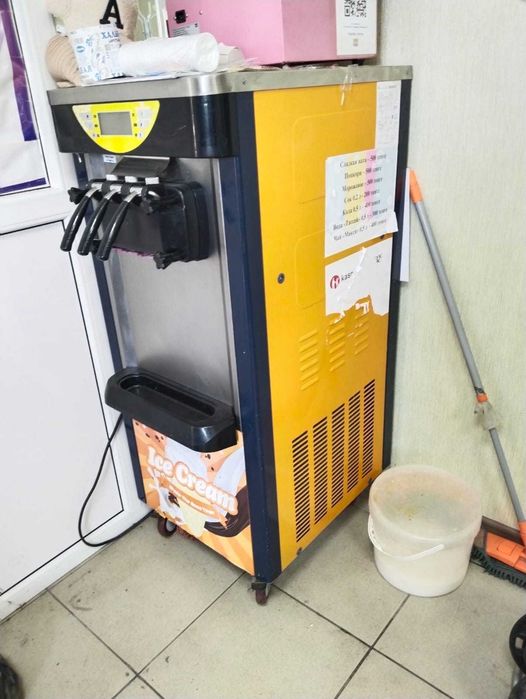 Продам фризер для мороженного