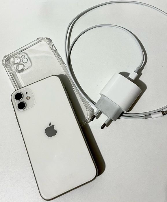 IPhone 11 телефон