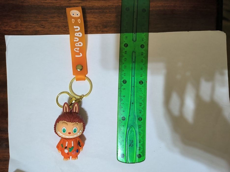 Лабубу брелок оранжевый