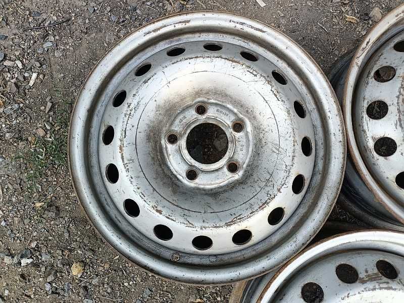 Продам оригинальные железные диски