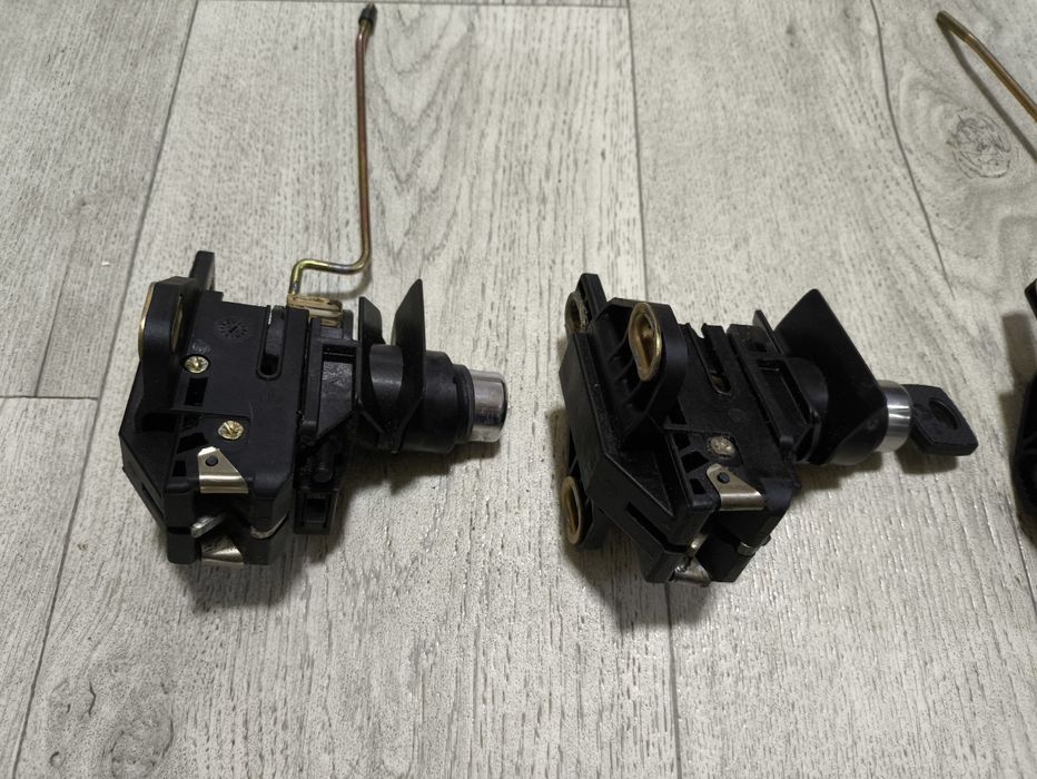 Замок багажника Мерседес 124 / 202 /190