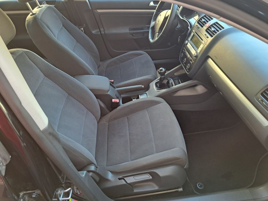 Volkswagen Jetta 1.6 MPI (clasic) 102cp.  an 2007,  import Germania.