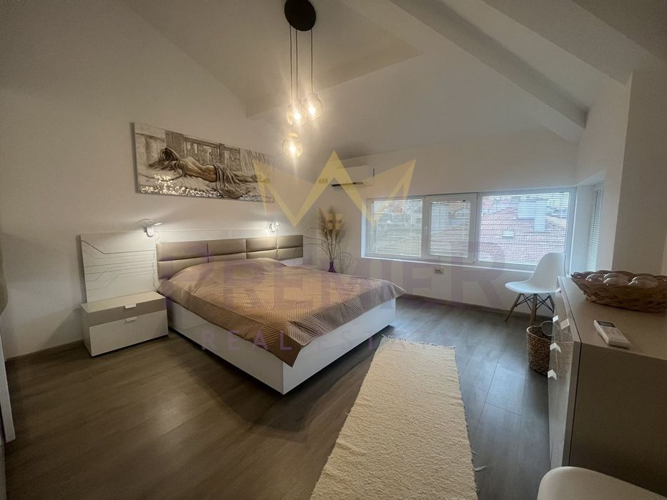 Дава се под наем Тристаен апартамент в Варна, Център - 90 кв.м за 1100 € - Снимка #9