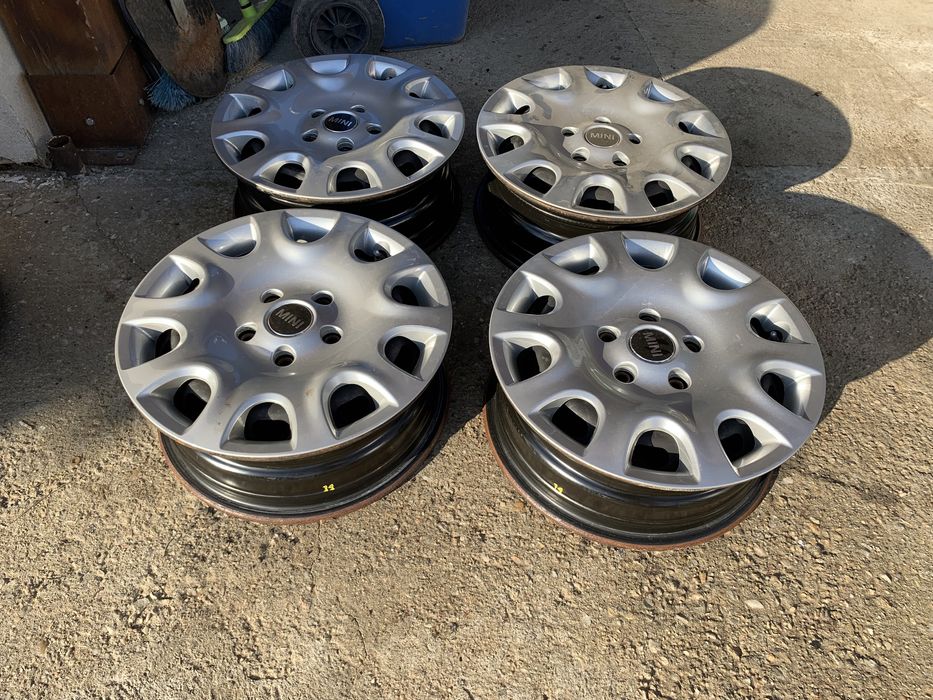 Jante tabla R15 originale Mini F55 F56 cu capace