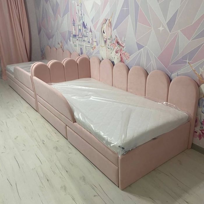Детская мягкая кровать с механизмом и матрасом