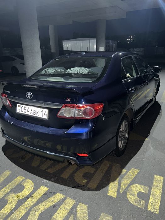 Toyota Corolla S 2011