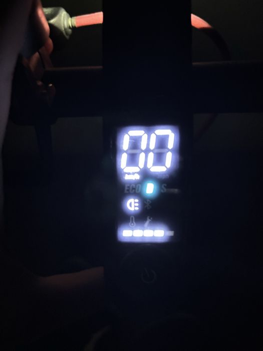 Электросамокат продается