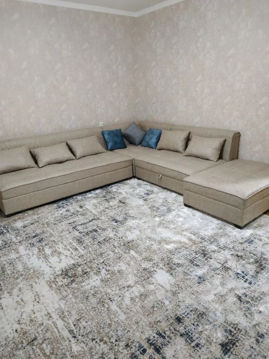 Сдается 3 ком Метро Новза Хамза