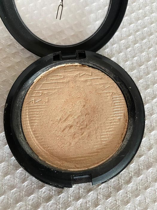 Pudra iluminatoare Mac