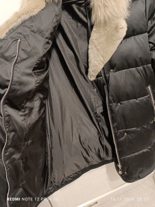 Зимняя куртка продается