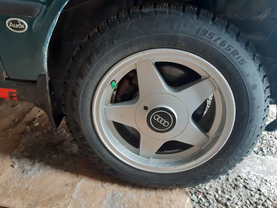 Продам диски с шиной от ауди