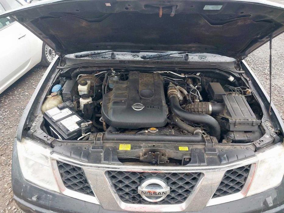 Dezmembrez Nissan Navara D40 2009 2.5 DCI