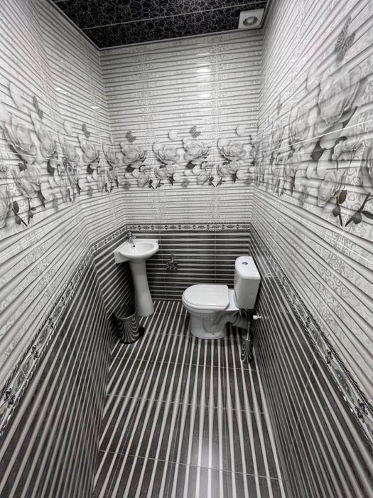 Сдается 3х комнатная квартира на 5 этаже 5 мкр бек остановка 700$