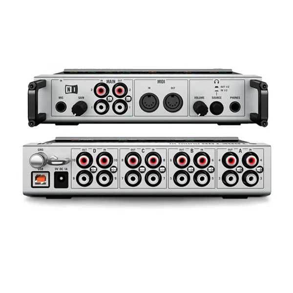Пълен комплект саунд карта Traktor Scratch Pro 10
