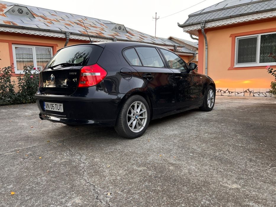 Vând BMW seria 1