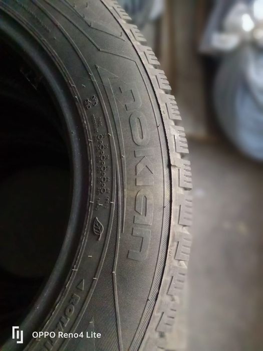 Автошины новые ! }
