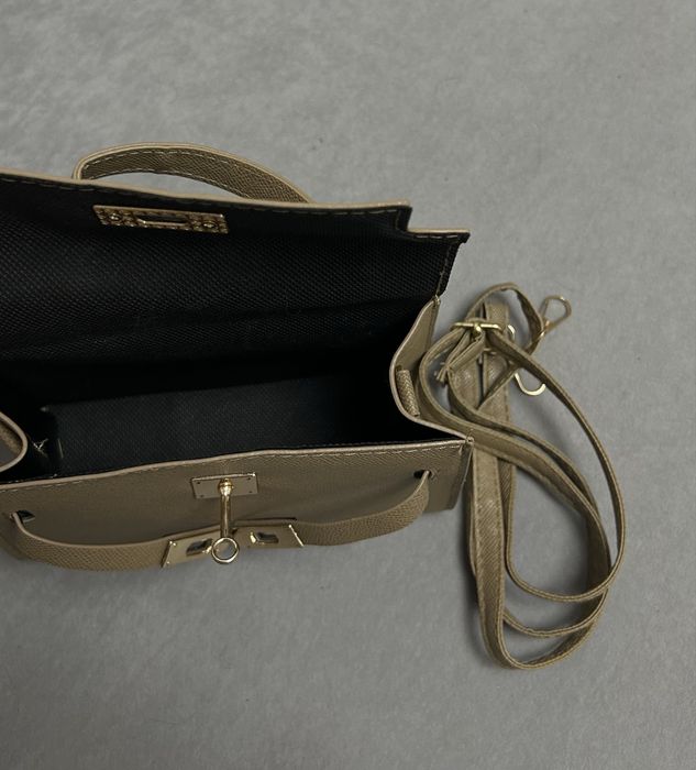 Продаю мини сумку