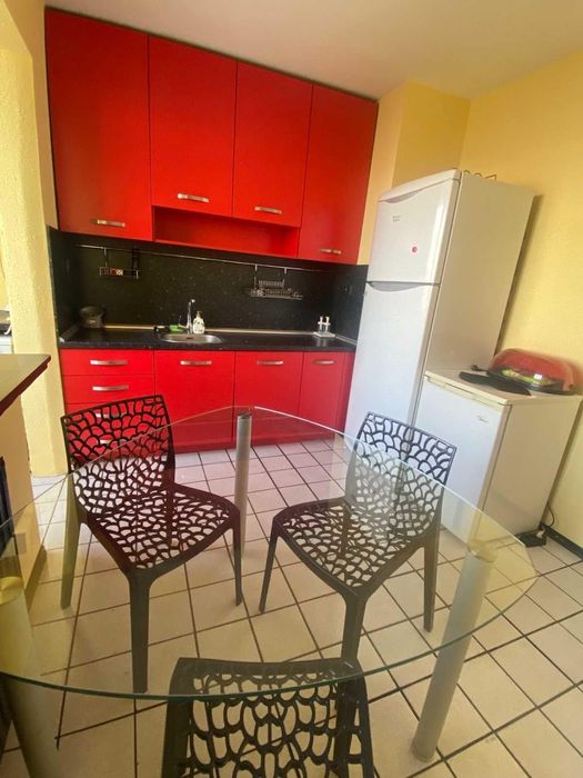 Дава се под наем Тристаен апартамент в София, Разсадника - 83 кв.м за 599 € - Снимка #2