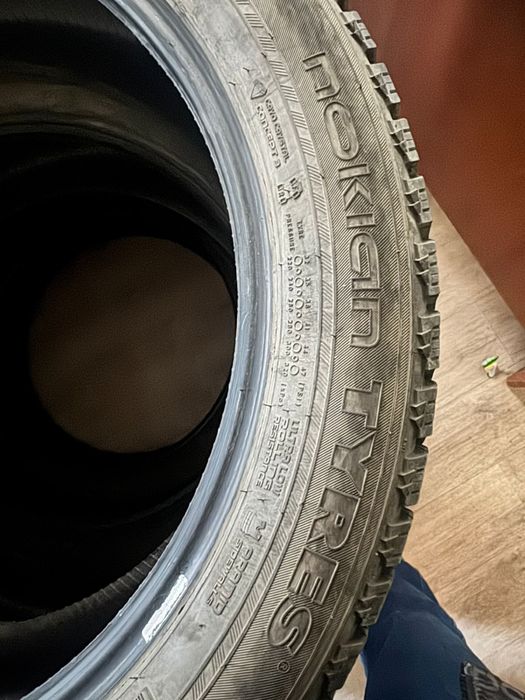 Продам зимнюю резину