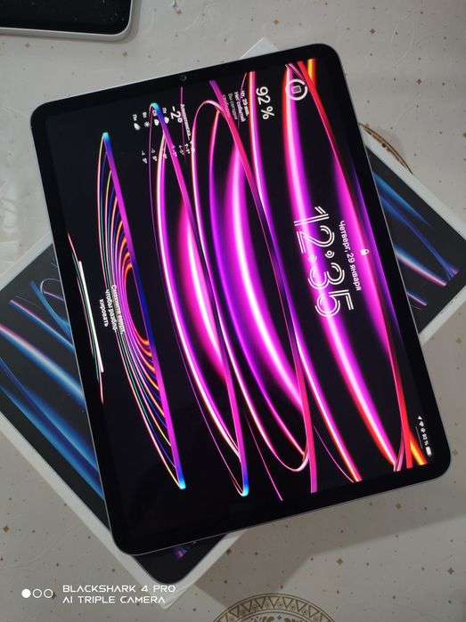 ipad pro 11 M2 продам срочно