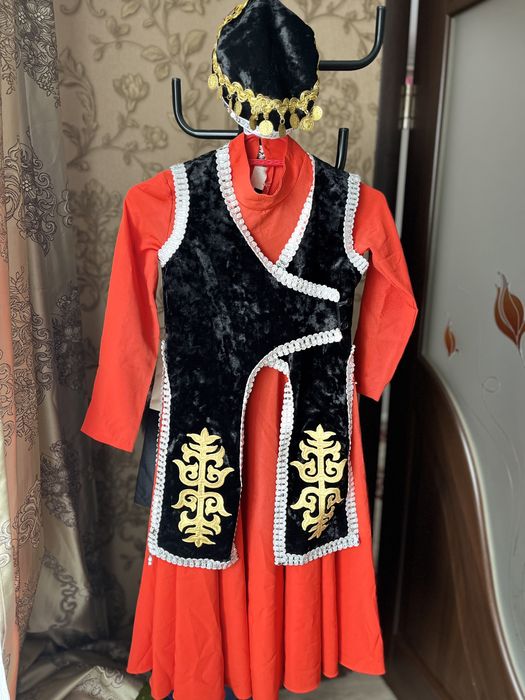 Продам шубы каракульча и мутон