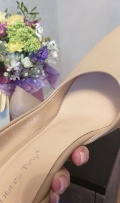 Туфли кожаные  37 размер  Турция