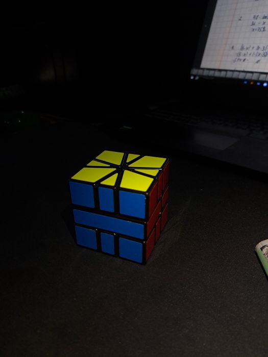 Кубик-Рубик Square 1