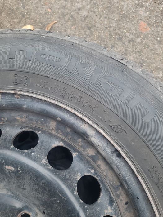 Зимни гуми с джанти за ауди А4