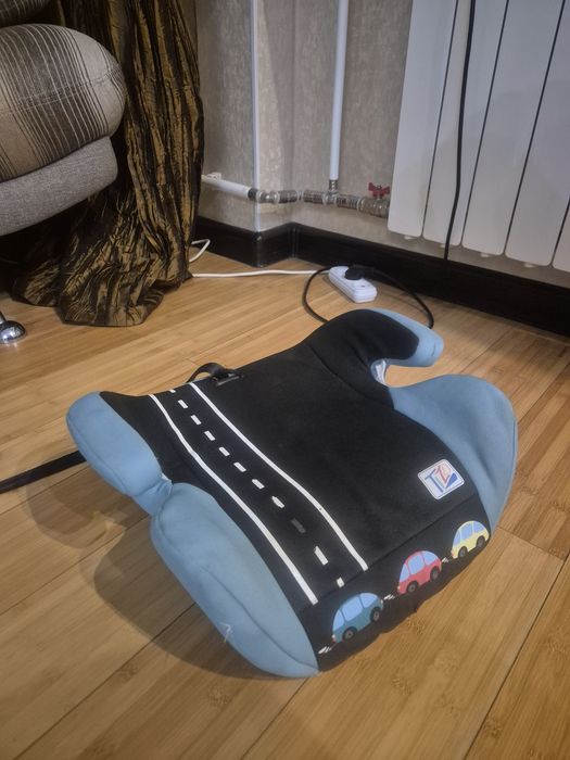 Бустер кресло детское