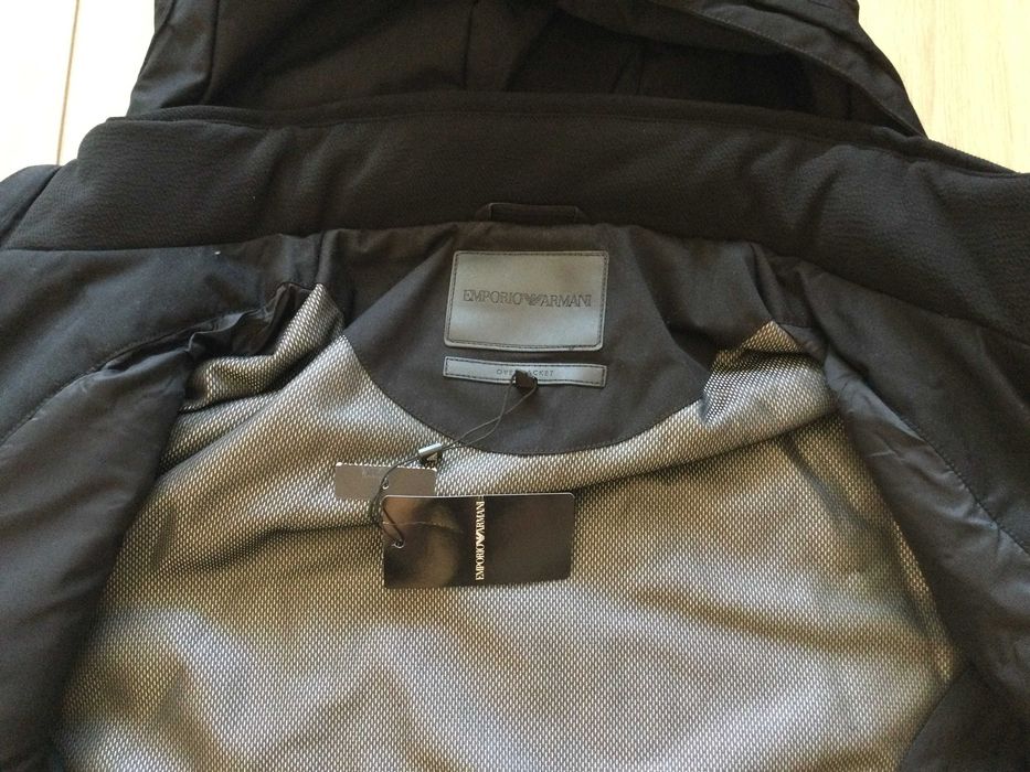 НОВО черно зимно яке EMPORIO ARMANI размер 54 / XL от Италия