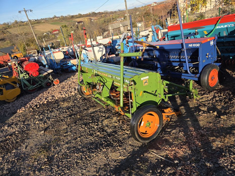 Semanatoare Paioase Amazone D8-30 Special