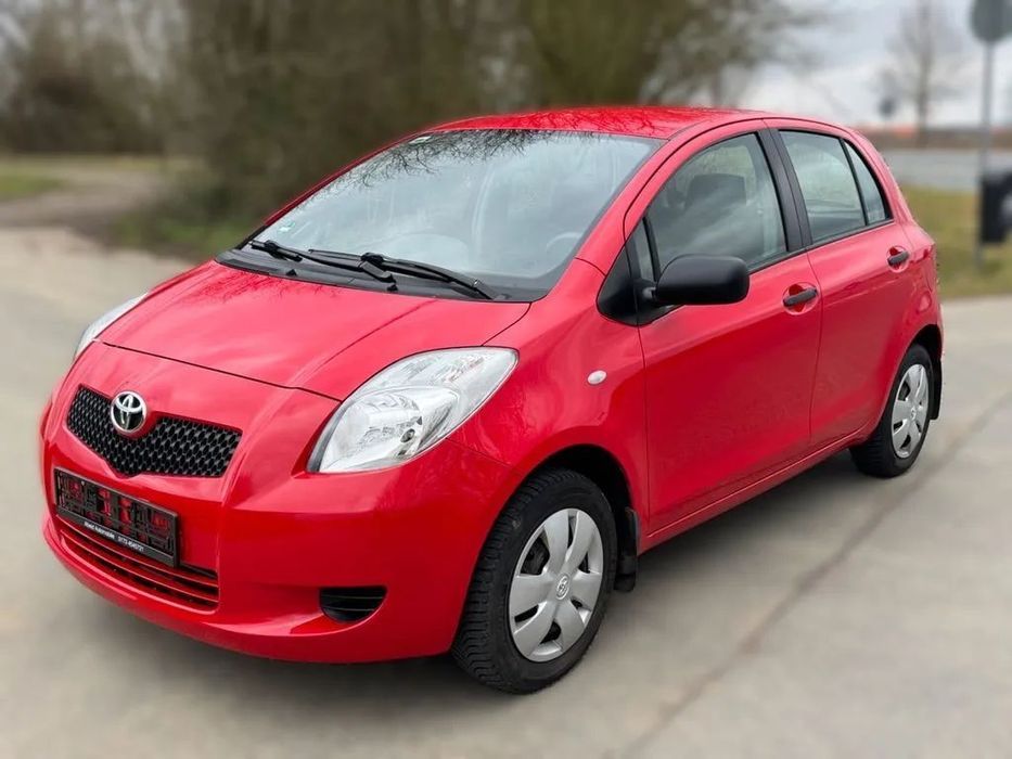 Dezmembrari / Dezmembrez TOYOTA YARIS / YARIS HIBRID