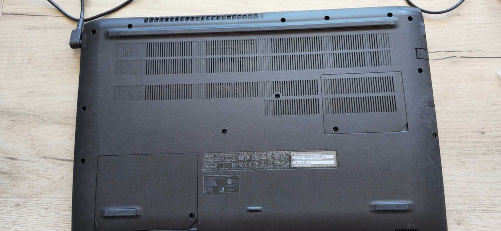 Лаптоп ACER Intel core i7 2.80GHz 16GbDDR4 17inch IPS, 1TSSD,Win10Pro,