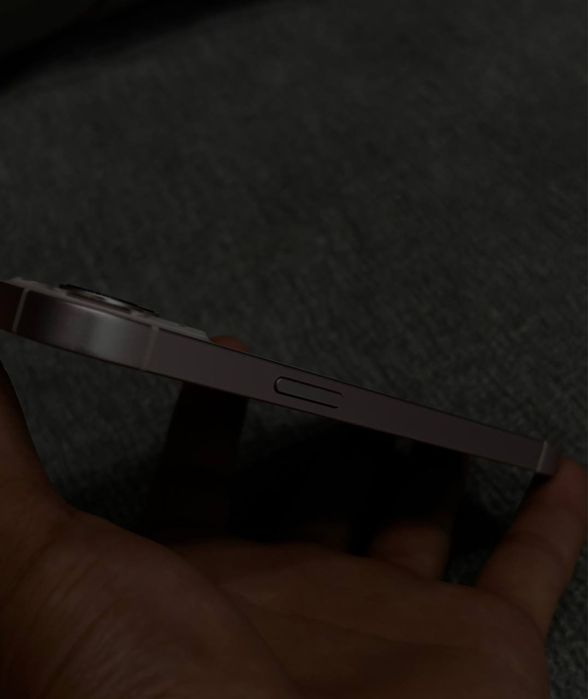 Продам iphone 13