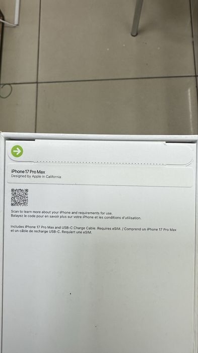 Apple 17 pro max 256 e-sim