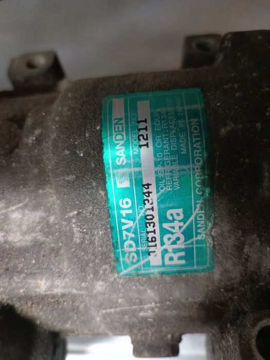 Компресор за климатик за Volvo XC70, 2.4T, 2001g